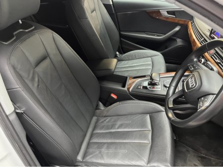 2018 Audi A4 2018 AUDI A4 TFSI 1.4 AUTOMATIC / CRUISE CONTROL / REVERSE CAMERA / HEATED SEATS / PADDLE SHIFTERS thumbnail