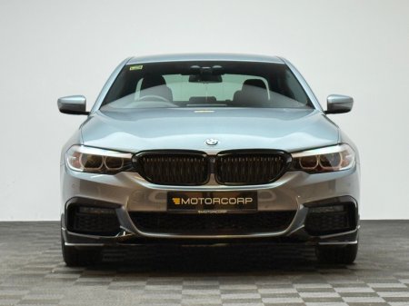 2019 BMW 5 Series - thumbnail 2