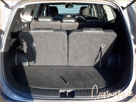 2020 Hyundai Santa Fe - thumbnail 11