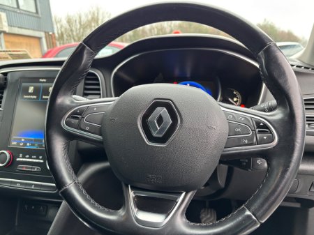 2017 Renault Megane 1.6 dCi 130 SIGNATURE €9,250 thumbnail