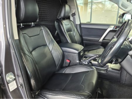 2022 Toyota Landcruiser - thumbnail 5