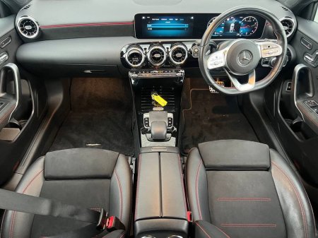 2020 Mercedes-Benz A Class A180 AMG-LINE PREMIUM PLUS 1.3 // POWERED HEATED SEATS // VIRTUAL COCKPIT // 18" AMG-LINE ALLOYS €28,900 thumbnail