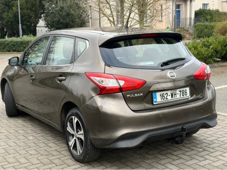 2016 Nissan Pulsar - thumbnail 4