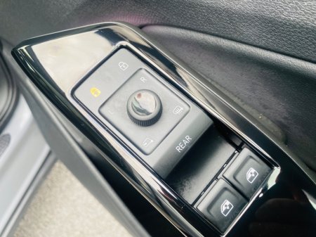 2024 Volkswagen ID.4 - thumbnail 20