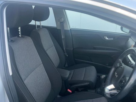 2026 Kia Stonic - thumbnail 8