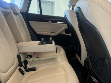 2022 BMW X1 - thumbnail 11