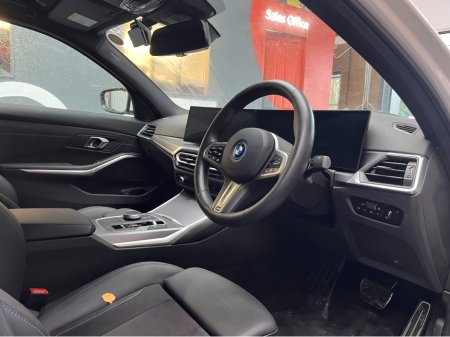 2024 BMW 3 Series €45950! 2024 BMW 330E M SPORT 2.0 AUTOMATIC / CRUISE CONTROL / 360° CAMERA / ELECTRIC MEMORY & HEATED SEATS / APPLE CARPLAY / PADDLE SHIFTERS €45,950 thumbnail