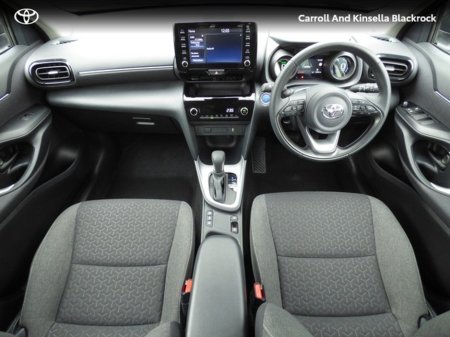 2024 Toyota Yaris Cross Hybrid Luna €27,950 thumbnail