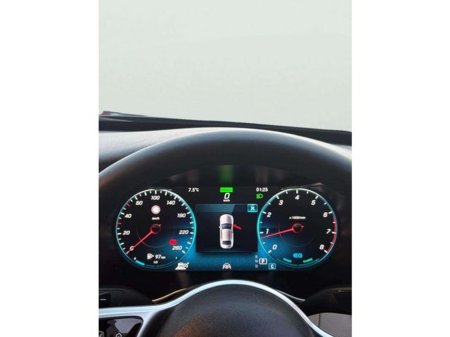 2019 Mercedes-Benz C Class Avantgarde Leather Exclusive Package Automatic, Reversing camera €26,895 thumbnail