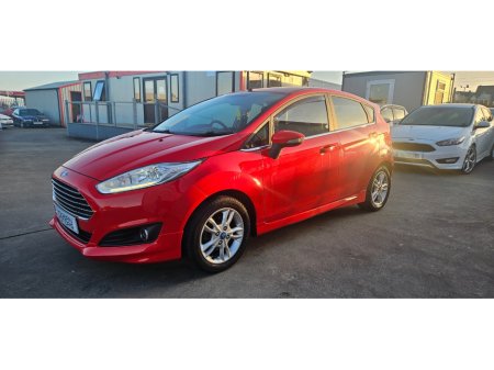 2015 Ford Fiesta - thumbnail 21