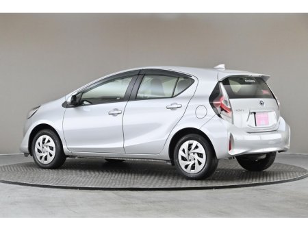 2020 Toyota Aqua - photo 5