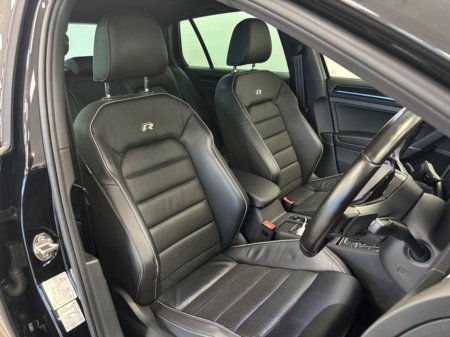 2017 Volkswagen Golf R 2.0 TSI 5DR 310HP 4M R DSG €28,495 thumbnail