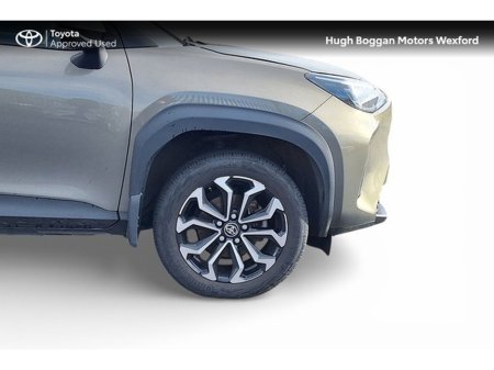 2023 Toyota Yaris Cross SPORT HYBRID, NICE LOW MILEAGE! €27,995 thumbnail