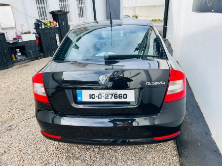 2010 Skoda Octavia - thumbnail 4
