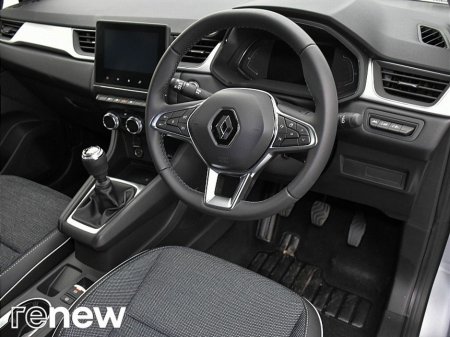 2024 Renault Captur Techno TCe 90 MY23 €29,000 thumbnail