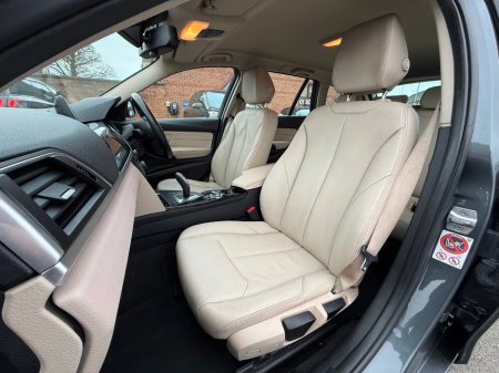 2016 BMW 3 Series - thumbnail 18