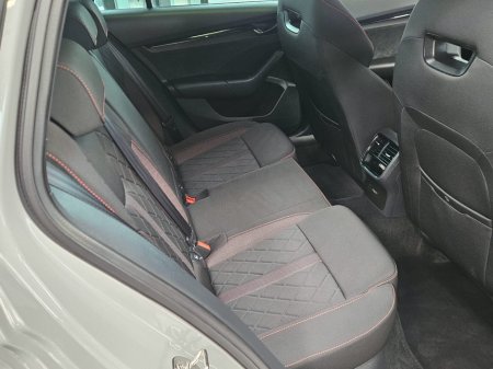 2021 Skoda Octavia - thumbnail 7