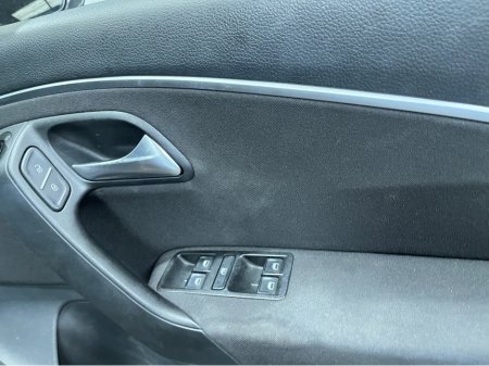 2014 Volkswagen Polo - thumbnail 13