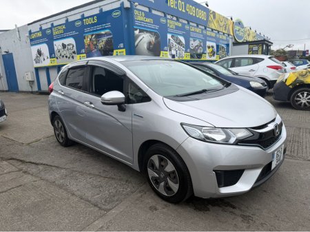 2016 Honda Fit - thumbnail 9