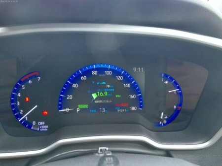 2018 Toyota Corolla 1.8 Hybrid Luna Sport Hatchback €19,950 thumbnail