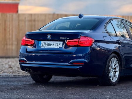 2017 BMW 3 Series - thumbnail 14