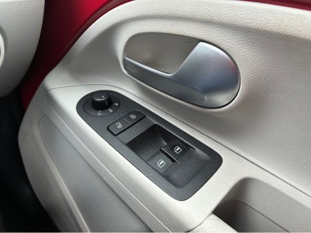 2018 Volkswagen up! - thumbnail 14