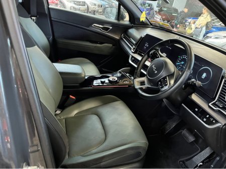 2025 Kia Sportage HEV MY25 €41,499 thumbnail