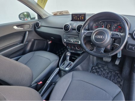 2015 Audi A1 - thumbnail 25