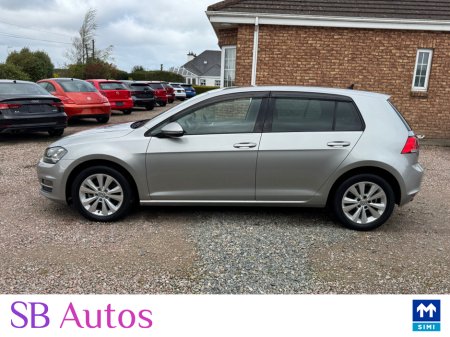 2017 Volkswagen Golf - thumbnail 10