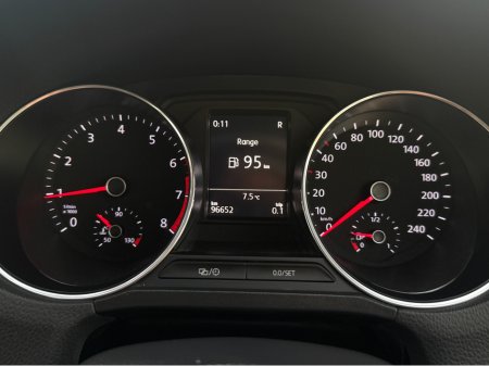 2016 Volkswagen Polo (162 REG ) LEATHER CUSTOM SEATS / LOW ROAD TAX / SIMI DEALER €11,950 thumbnail