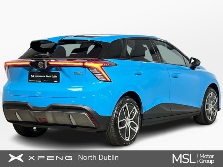 2023 MG 4 Trophy 64kWh Long Range 203PS - Reversing Camera - Sat Nav - Climate Control - Heated Seats - Keyless Start - Apple CarPlay/Android Auto