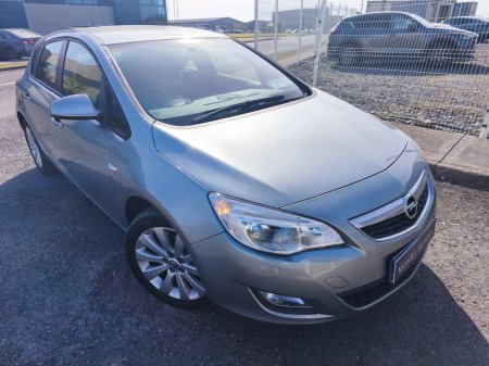 2012 Opel Astra - photo 3