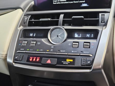 2018 Lexus NX 300 h - thumbnail 14