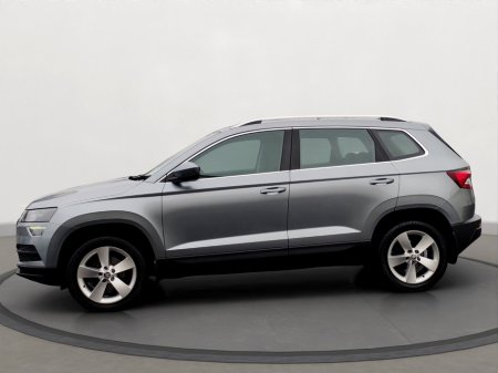 2021 Skoda Karoq 2.0TDI 115HP Ambition €24,950 thumbnail