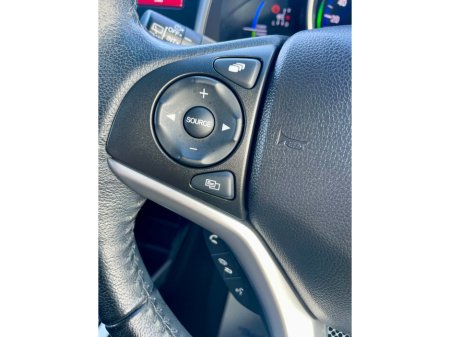 2014 Honda Fit  €8,999 thumbnail