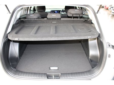 2023 Hyundai Kona 1.6 HYBRID Elegance Auto €31,950 thumbnail