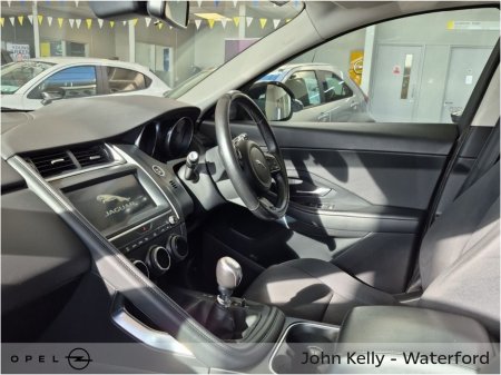 2019 Jaguar E-Pace 2.0D - 150 PS FWD €19,895 thumbnail