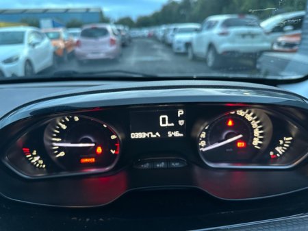 2016 Peugeot 208 Puretech 1.2L Petrol Automatic (2763) €9,995 thumbnail