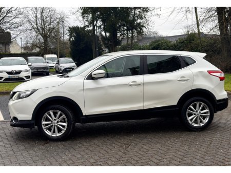 2017 Nissan Qashqai 1.5 DCI ACENTA SMART V VISION 110PS 5DR €8,950 thumbnail