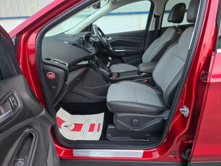 2017 Ford Kuga 2.0TDCI 150PS Titanium €13,950 thumbnail