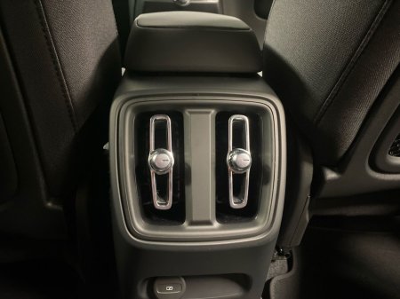 2026 Volvo EC40 - thumbnail 22