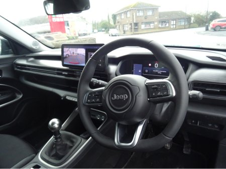 2025 Jeep Avenger - thumbnail 10