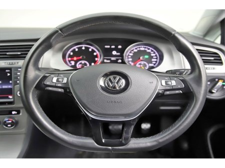 2017 Volkswagen Golf - thumbnail 17