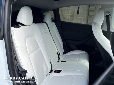 2023 Tesla Model Y - thumbnail 11