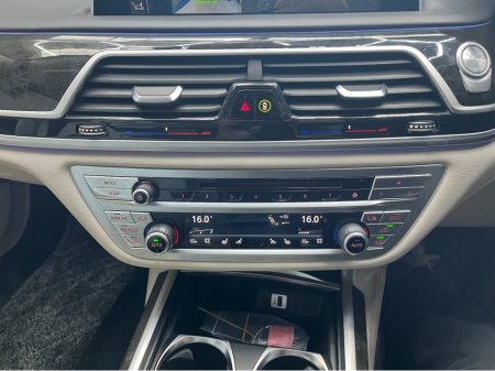 2016 BMW 7 Series €24950! 2016 BMW 7 SERIES AUTOMATIC 740E 2.0L HYBRID / 86K KMS / ADAPTIVE CRUISE CONTROL, HEATED & COOLED SEATS, REVERSE CAMERA & MORE €24,950 thumbnail