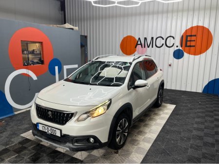 2017 Peugeot 2008 - thumbnail 5