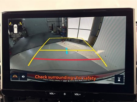 2024 Toyota Corolla Cross - thumbnail 18