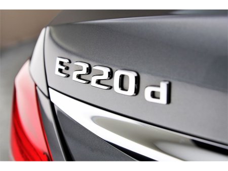 2018 Mercedes-Benz E Class - thumbnail 27