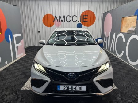 2023 Toyota Camry €39950 2023 TOYOTA CAMRY WS 2.5 AUTOMATIC / CRUISE CONTROL / REVERSE CAMERA / ELECTRIC HEATED SEATS / PADDLE SHIFTERS €39,950 thumbnail