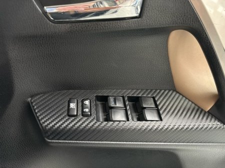 2014 Toyota Rav4 - thumbnail 17